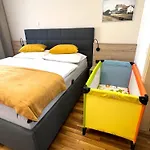 Lavanttalbahn Apartamento *