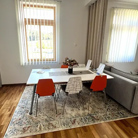 Lavanttalbahn Hotel apartamentowy 3*