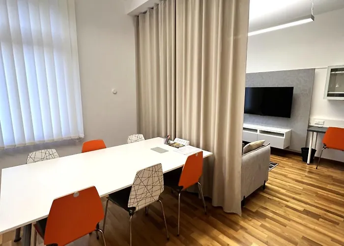 Lavanttalbahn Apartament *